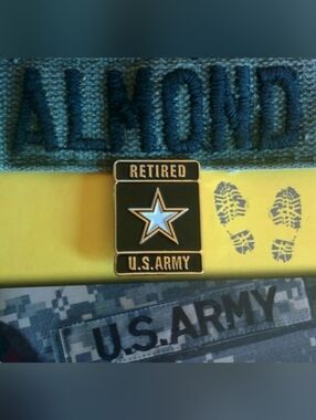 ⭐️U.S. ARMY RETIRED⭐️